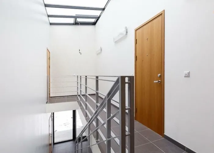 아파트 Papli 34 With Pool 페르누